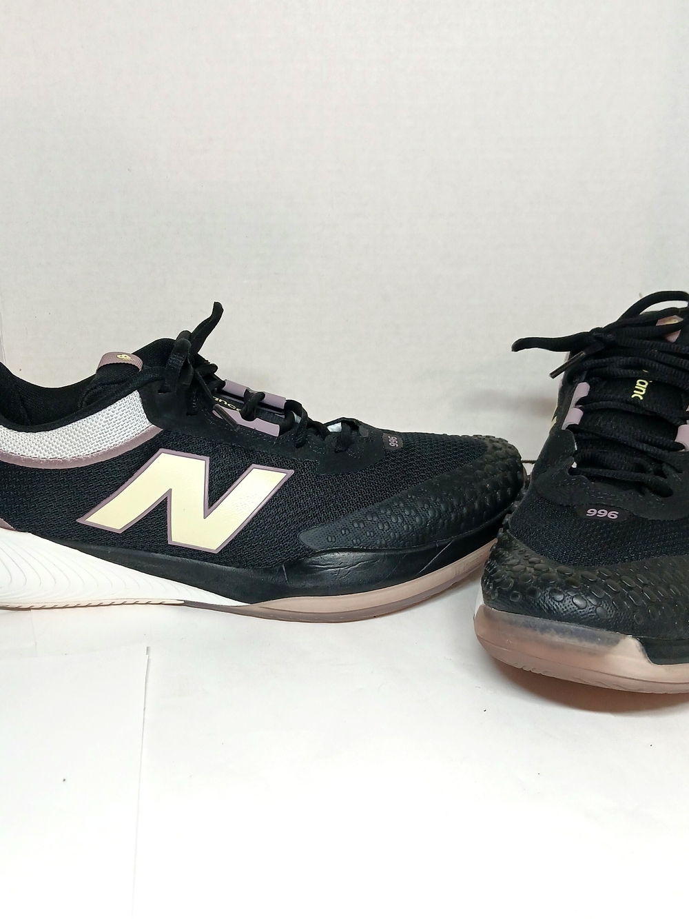 New Balance MCH996P6 FuelCell 996 Mens Sz 12 2E Wide Court Sneaker tennis Shoes